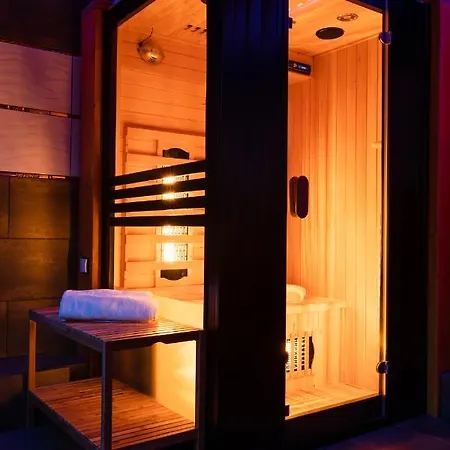 4k Jacuzzi Apartment *