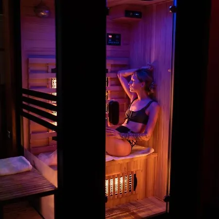 Apartment 4k Jacuzzi